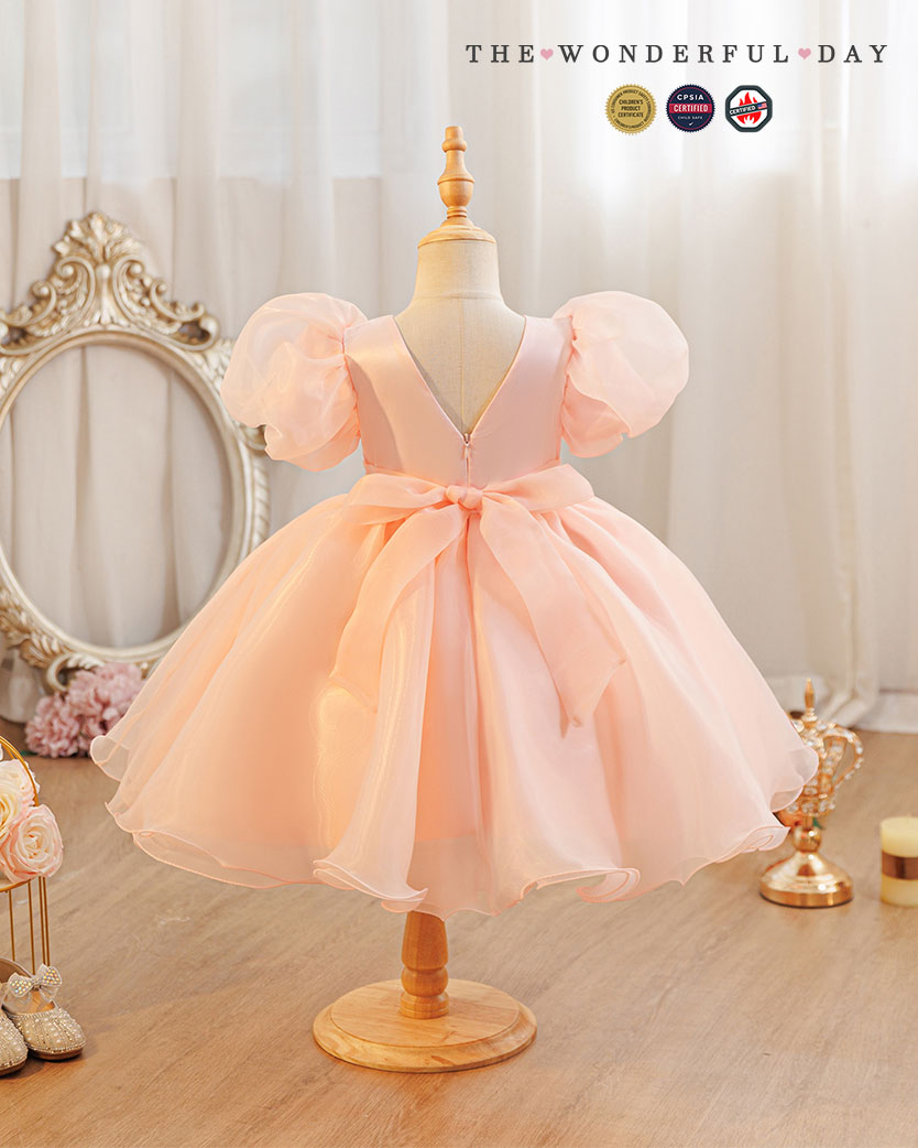 Girls Classic White Puff Sleeve Party Dress