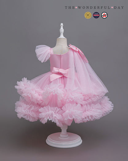Elegant Tulle Party Dress with Ribbon Details and Floral Accents