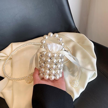 Pearl Mini Handbag for Girls – Elegant Party Accessory